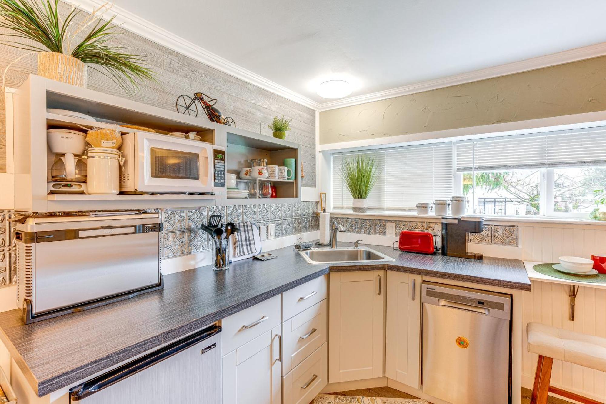 Charming Updated Retreat Walk To Lake Stevens! المظهر الخارجي الصورة