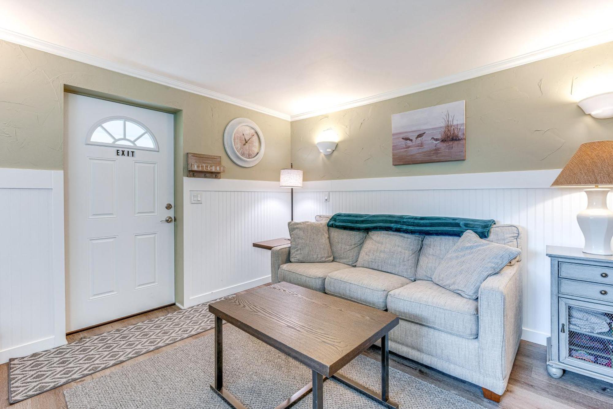 Charming Updated Retreat Walk To Lake Stevens! المظهر الخارجي الصورة